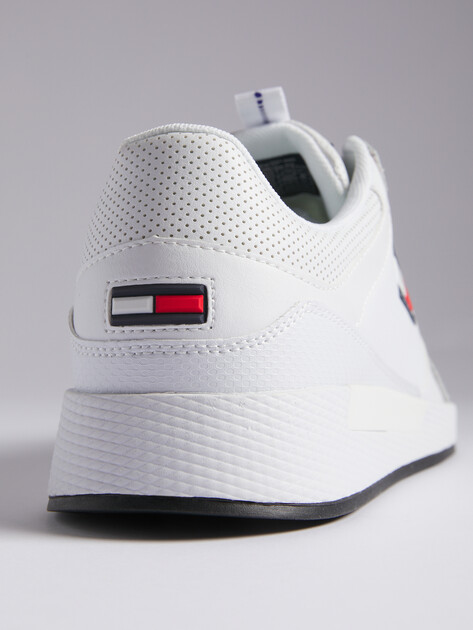 Мужские кроссовки TOMMY JEANS FLEXI RUNNER, Артикул EM0EM01409, белый | 4573001. Ракурс 6 Мужские кроссовки TOMMY JEANS FLEXI RUNNER, Артикул EM0EM01409, белый | 4573001. Ракурс 6