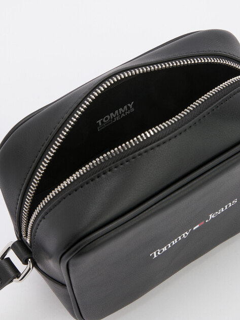 Кросс-боди TOMMY JEANS TJW CROSSOVERS CAMERA BAG, Артикул AW0AW15029, черный | 4573090. Ракурс 5
