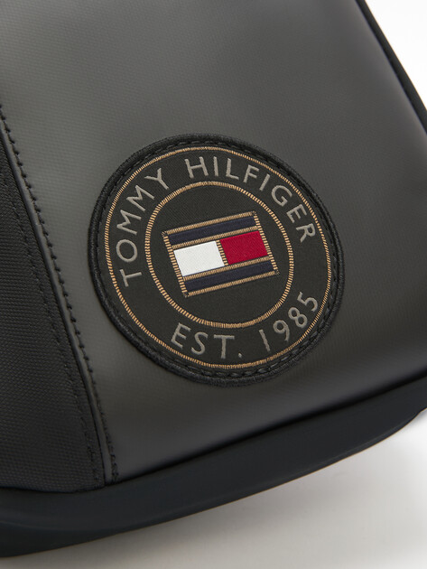 Мужская сумка  TOMMY HILFIGER TH BLOCKED MINI REPORTER, Артикул AM0AM12691, черный | 4573228. Ракурс 3