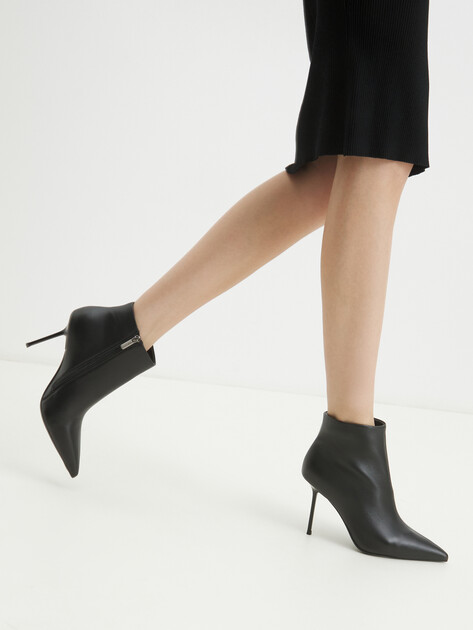 Ботильоны LR LORETTINI, Артикул G8-JD391-101B, черный | 4574008. Ракурс 2 Ботильоны LR LORETTINI, Артикул G8-JD391-101B, черный | 4574008. Ракурс 2