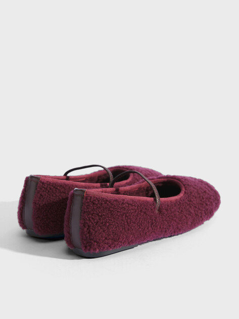 Женские балетки мэри-джейн TENDANCE, Артикул YS-38158A-8, бордовый | 4574576. Ракурс 5