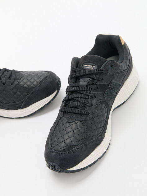 Мужские кроссовки NEW BALANCE 2002, Артикул M2002, черный | 4577050. Ракурс 6 Мужские кроссовки NEW BALANCE 2002, Артикул M2002, черный | 4577050. Ракурс 6