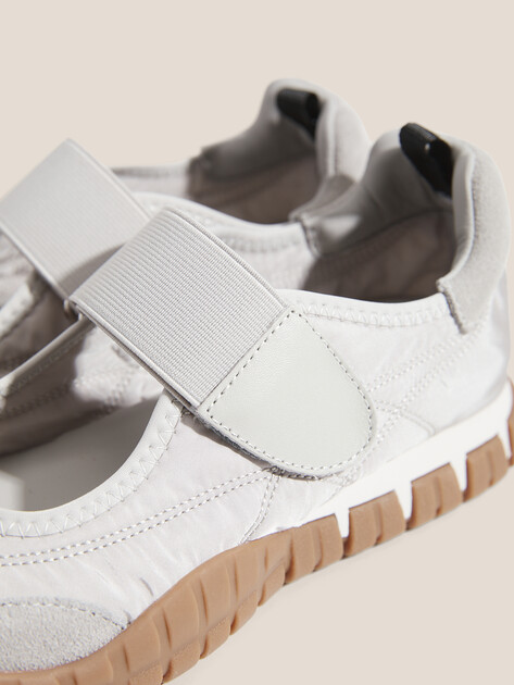 Женские слипоны TENDANCE, Артикул RS-X8566-1, светло-серый | 4581132. Ракурс 3