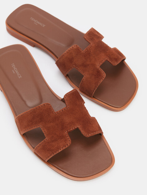 Женские шлепанцы TENDANCE, Артикул YS-48201L-1, коричневый | 4585718. Ракурс 6