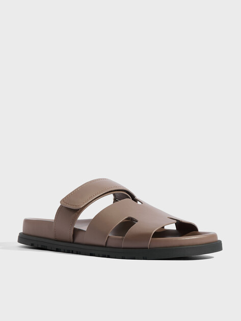 Женские шлепанцы TENDANCE, Артикул YS-48161L-4, серовато-коричневый | 4586016. Ракурс 2