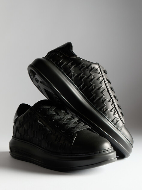 Мужские кеды KARL LAGERFELD KAPRI MENS Monogram Emboss Lo, Артикул KL52549K, черный | 4586320. Ракурс 6 Мужские кеды KARL LAGERFELD KAPRI MENS Monogram Emboss Lo, Артикул KL52549K, черный | 4586320. Ракурс 6