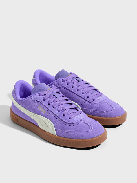 Женские кеды PUMA Puma Club II Era Suede, Артикул 400717, фиолетовый | 4588508. Ракурс 2