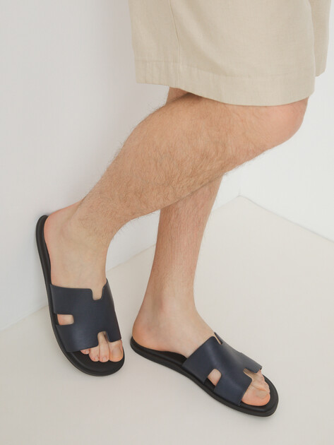 Мужские шлепанцы MAISON DAVID, Артикул TM3352F-1R, темно-синий | 4591876. Ракурс 2 Мужские шлепанцы MAISON DAVID, Артикул TM3352F-1R, темно-синий | 4591876. Ракурс 2