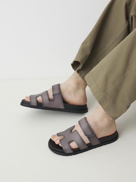 Мужские шлепанцы MAISON DAVID, Артикул TM3370F-1, бежевато-серый | 4592136. Ракурс 2