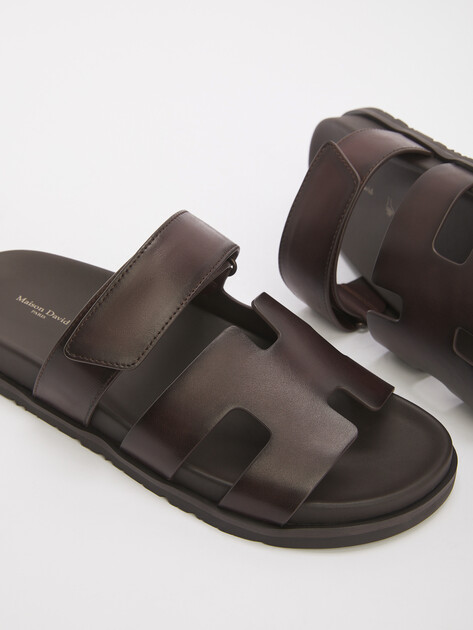 Мужские шлепанцы MAISON DAVID, Артикул TM3370F-1, шоколадный | 4592176. Ракурс 6 Мужские шлепанцы MAISON DAVID, Артикул TM3370F-1, шоколадный | 4592176. Ракурс 6