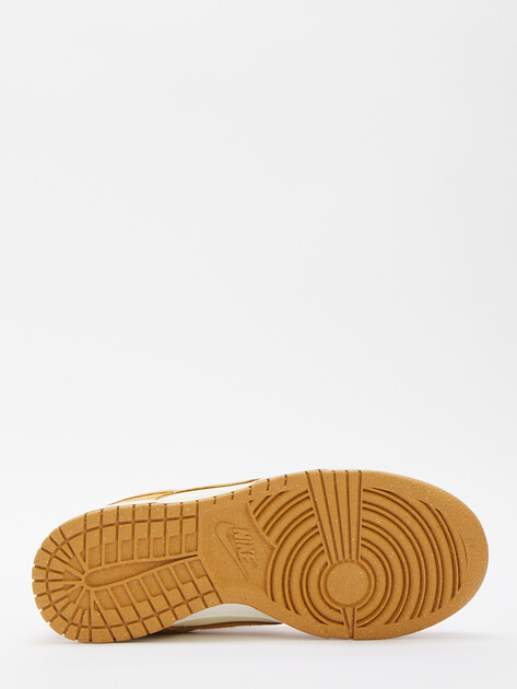 Женские кеды NIKE WMNS NIKE DUNK LOW, Артикул HJ7673, коричнево-оранжевый | 4593632. Ракурс 3