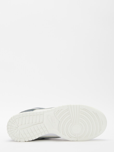 Женские кеды NIKE W NIKE DUNK LOW, Артикул HV2390, темно-синий | 4593811. Ракурс 3 Женские кеды NIKE W NIKE DUNK LOW, Артикул HV2390, темно-синий | 4593811. Ракурс 3