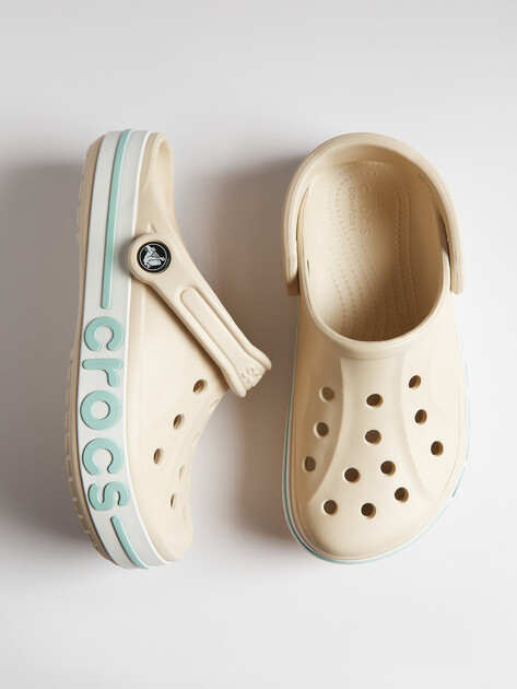 Сланцы CROCS BAYABAND CLOG, Артикул 205089, светло-бежевый | 4601705. Ракурс 5 Сланцы CROCS BAYABAND CLOG, Артикул 205089, светло-бежевый | 4601705. Ракурс 5