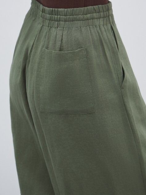 Женские брюки палаццо MAISON DAVID, Артикул KF009, серовато-зеленый | 4602781. Ракурс 3 Женские брюки палаццо MAISON DAVID, Артикул KF009, серовато-зеленый | 4602781. Ракурс 3