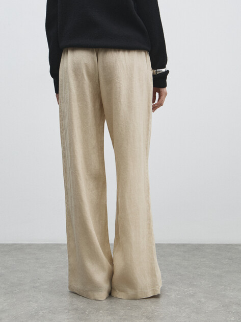 Женские широкие брюки  MAISON DAVID, Артикул KF019, молочно-бежевый | 4602950. Ракурс 4