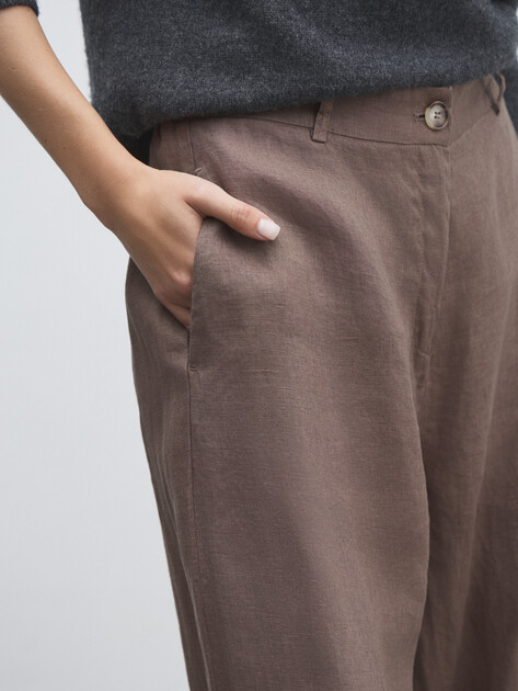Женские широкие брюки  MAISON DAVID, Артикул KF019, серовато-коричневый | 4603127. Ракурс 3