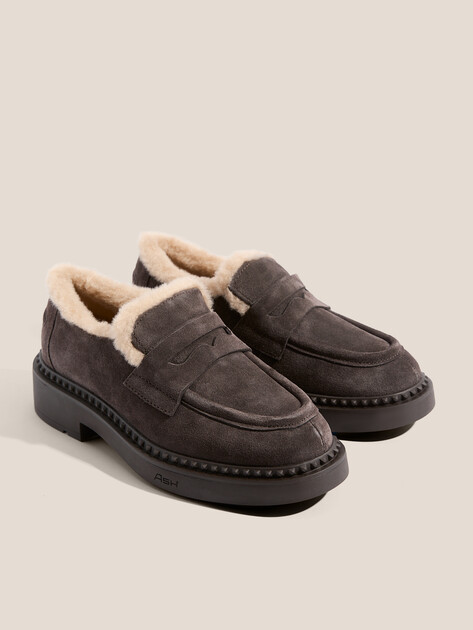 Женские лоферы ASH MEDUSA FUR, Артикул MEDUSA FUR, пыльно-коричневый | 4604160. Ракурс 2 Женские лоферы ASH MEDUSA FUR, Артикул MEDUSA FUR, пыльно-коричневый | 4604160. Ракурс 2
