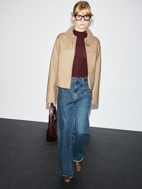 Женские широкие джинсы  MAISON DAVID, Артикул ZH25-28B, синий | 4606883. Ракурс 2