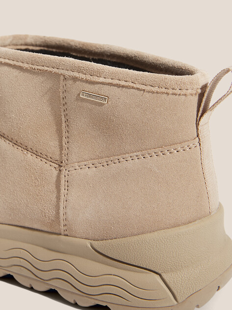 Женские угги GEOX D SPHERICA 4X4 B ABX, Артикул D5626B, пыльно-бежевый | 4608531. Ракурс 3