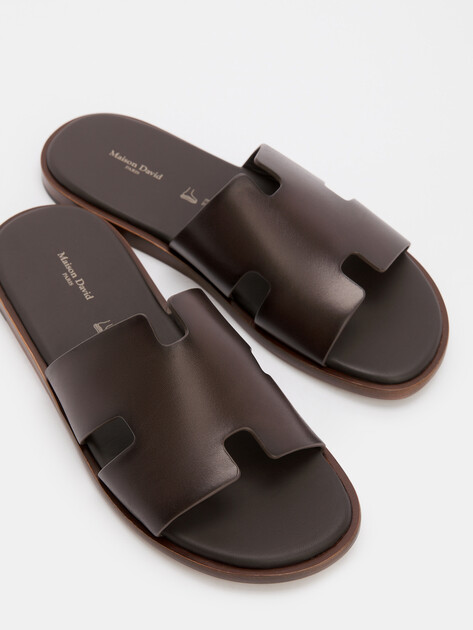 Женские шлепанцы MAISON DAVID, Артикул TM3562F-1L, темно-коричневый | 4612227. Ракурс 6