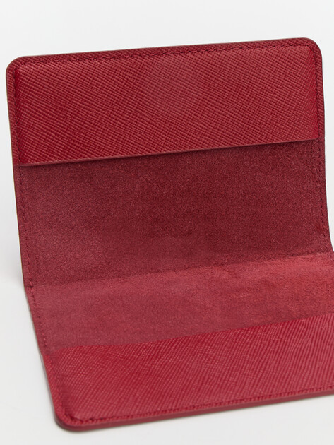 Обложка для паспорта MAISON DAVID, Артикул DAFNA, темно-красный | 4621369. Ракурс 4