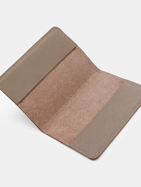 Обложка для паспорта MAISON DAVID, Артикул DAFNA, серо-коричневый | 4621383. Ракурс 4