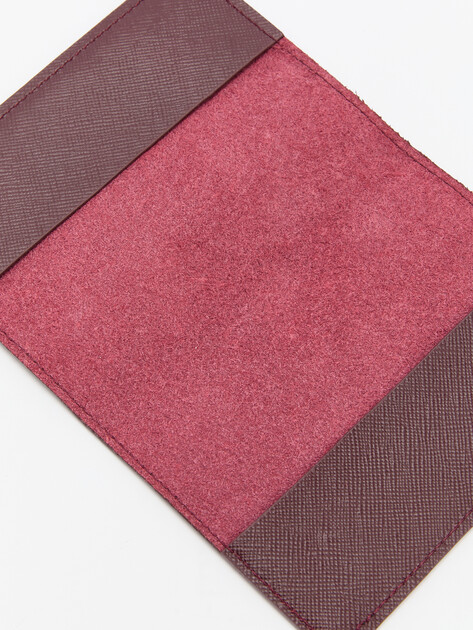 Обложка для паспорта MAISON DAVID, Артикул DAFNA, винный | 4622228. Ракурс 4