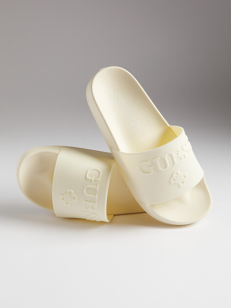 Женские сланцы GUESS SLIPPERS, Артикул E5GZ07BB00F, молочно-белый | 4625378. Ракурс 5 Женские сланцы GUESS SLIPPERS, Артикул E5GZ07BB00F, молочно-белый | 4625378. Ракурс 5