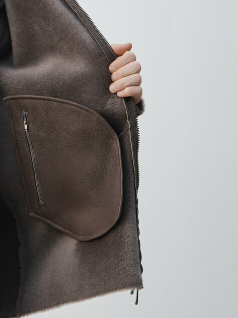 Мужская дубленка  MAISON DAVID, Артикул RV-M3A-D, серо-коричневый | 4630413. Ракурс 6