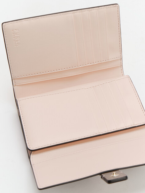 Женское портмоне FURLA, Артикул FURLA GRAZIA M COMPACT WALLET, сливочный | 4634339. Ракурс 4 Женское портмоне FURLA, Артикул FURLA GRAZIA M COMPACT WALLET, сливочный | 4634339. Ракурс 4