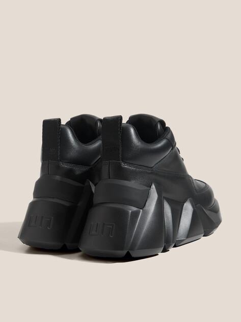 Женские кроссовки на танкетке UNITED NUDE Space Kick Max, Артикул Space Kick Max, черный | 4642562. Ракурс 5
