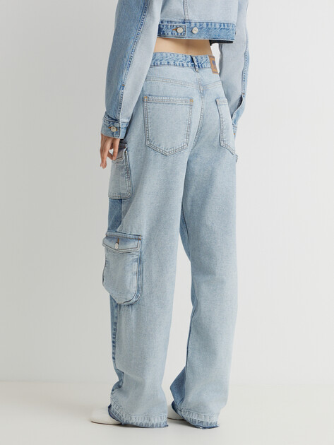 Женские джинсы карго MO5CH1NO JEANS DENIM, Артикул 0314 SS25 MAIN, голубой | 4644422. Ракурс 4 Женские джинсы карго MO5CH1NO JEANS DENIM, Артикул 0314 SS25 MAIN, голубой | 4644422. Ракурс 4