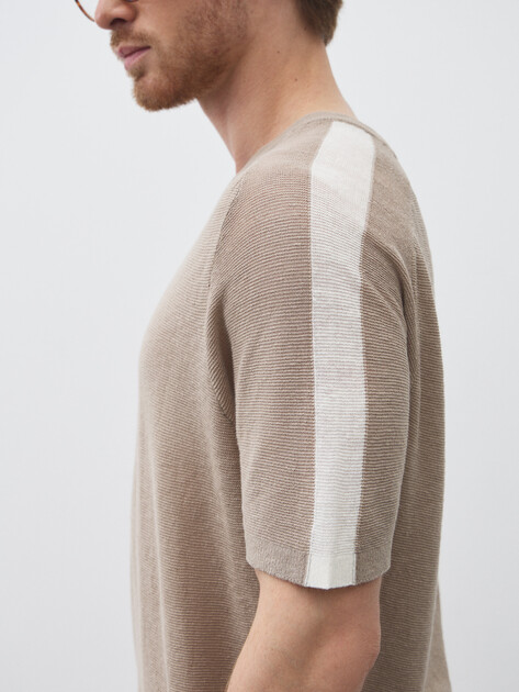 Мужской джемпер LIU∙JO MAGLIA CHIUSA M/C, Артикул QA5035MA72P, темно-бежевый | 4647134. Ракурс 3