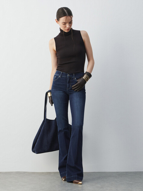 Женские джинсы клеш LIU∙JO PANT.AUTHENTIC BEAT, Артикул UF5061, синий | 4648252. Ракурс 2