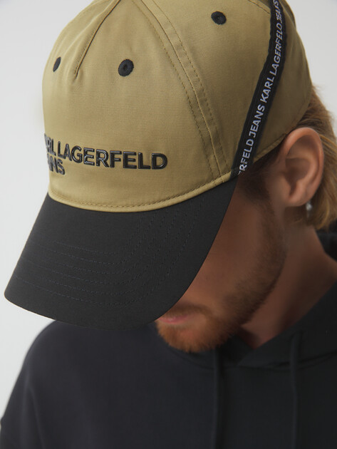 Мужская бейсболка KARL LAGERFELD JEANS NYLON TAPE CAP, Артикул A2M33028, оливковый | 4651062. Ракурс 4 Мужская бейсболка KARL LAGERFELD JEANS NYLON TAPE CAP, Артикул A2M33028, оливковый | 4651062. Ракурс 4
