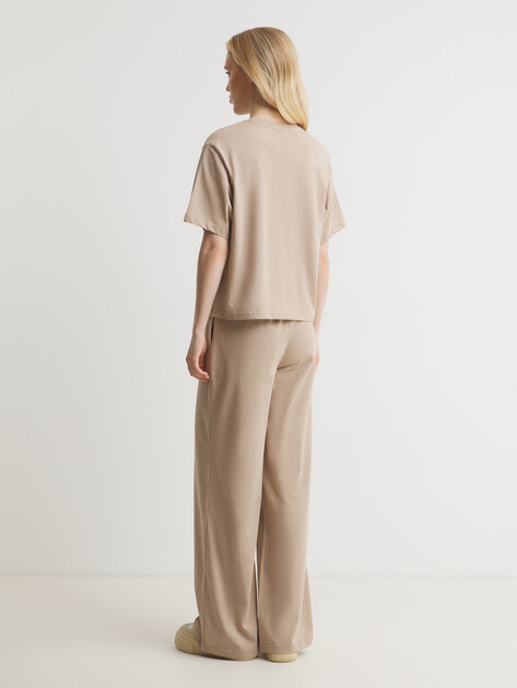 Женский костюм с брюками MAISON DAVID FLORENCE_0531, Артикул FLORENCE_0531, пыльно-бежевый | 4653427. Ракурс 4