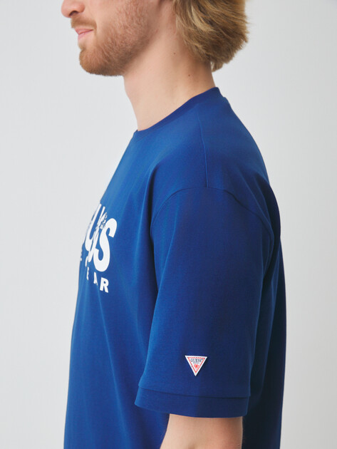 Мужская футболка GUESS SS CN GUESS LOGO TEE, Артикул F5GI11I3Z14, синий | 4660273. Ракурс 3 Мужская футболка GUESS SS CN GUESS LOGO TEE, Артикул F5GI11I3Z14, синий | 4660273. Ракурс 3