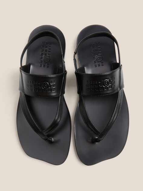Женские сандалии MM6 MAISON MARGIELA SANDAL, Артикул S66WP0108, черный | 4667989. Ракурс 4 Женские сандалии MM6 MAISON MARGIELA SANDAL, Артикул S66WP0108, черный | 4667989. Ракурс 4