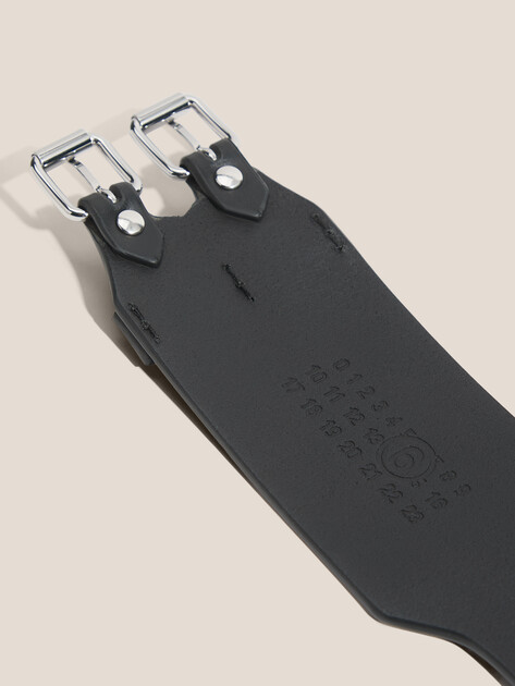 Браслет MM6 MAISON MARGIELA BRACELET, Артикул SA6UY0001, черный | 4670853. Ракурс 4 Браслет MM6 MAISON MARGIELA BRACELET, Артикул SA6UY0001, черный | 4670853. Ракурс 4