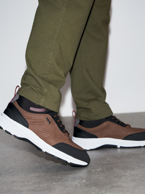 Мужские высокие кроссовки GEOX U SENALES B ABX, Артикул U56M2C, коричневый | 4675424. Ракурс 6 Мужские высокие кроссовки GEOX U SENALES B ABX, Артикул U56M2C, коричневый | 4675424. Ракурс 6