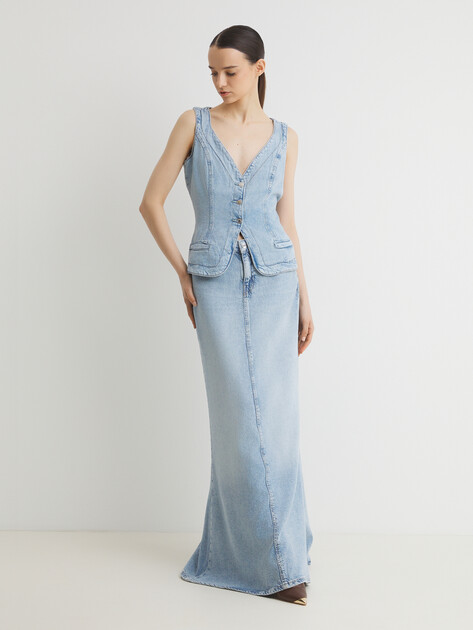 Женская юбка макси из денима GUESS THAISS MAXI SKIRT, Артикул W5GD83D5B96, голубой | 4677091. Ракурс 2