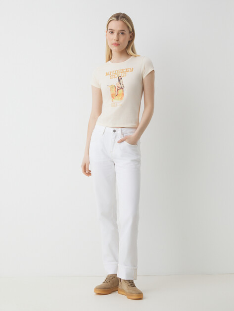 Женская футболка GUESS SS VINTAGE GIRL R5 TEE, Артикул W5GI48K49A1, молочно-бежевый | 4677117. Ракурс 2 Женская футболка GUESS SS VINTAGE GIRL R5 TEE, Артикул W5GI48K49A1, молочно-бежевый | 4677117. Ракурс 2