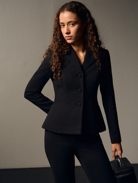 Женский пиджак LUMIQUE, Артикул 2024-609, черный | 4684316. Ракурс 5