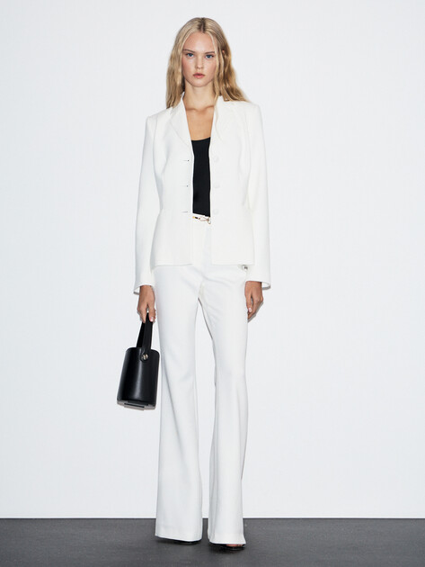 Женский пиджак LUMIQUE, Артикул 2024-609, молочно-белый | 4684323. Ракурс 2