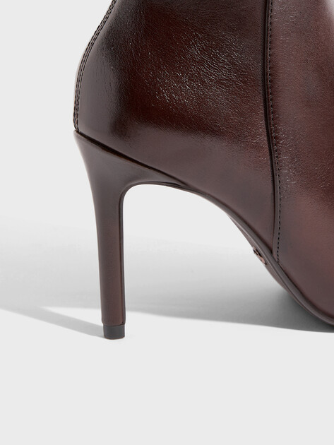 Женские сапоги TAMARIS GABBE, Артикул 1-1-25556-45, каштановый | 4687656. Ракурс 3
