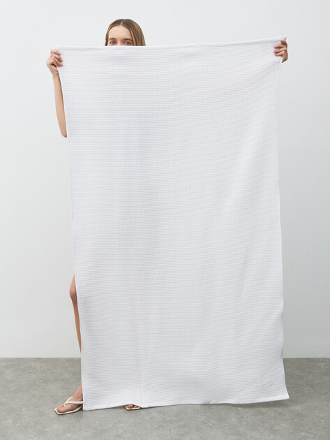 Вафельное банное полотенце 100x150 MAISON DAVID, Артикул Marie ABC 100x150 cm, белый | 4690459. Ракурс 2