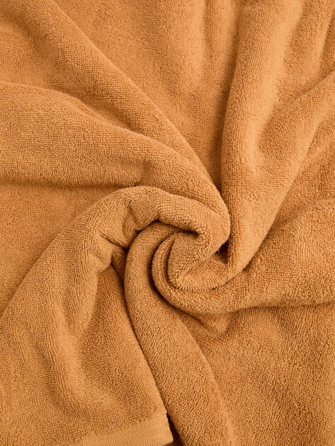Махровое полотенце-покрывало 100x180 MAISON DAVID, Артикул Jupiter ABC 100x180 cm, горчичный | 4691272. Ракурс 4