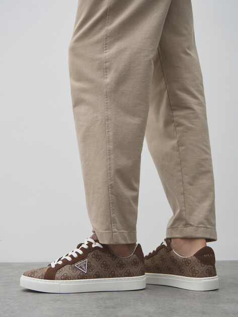 Мужские кеды GUESS TODI 3, Артикул FMTTO3ELL12, темно-бежевый | 4694035. Ракурс 6 Мужские кеды GUESS TODI 3, Артикул FMTTO3ELL12, темно-бежевый | 4694035. Ракурс 6