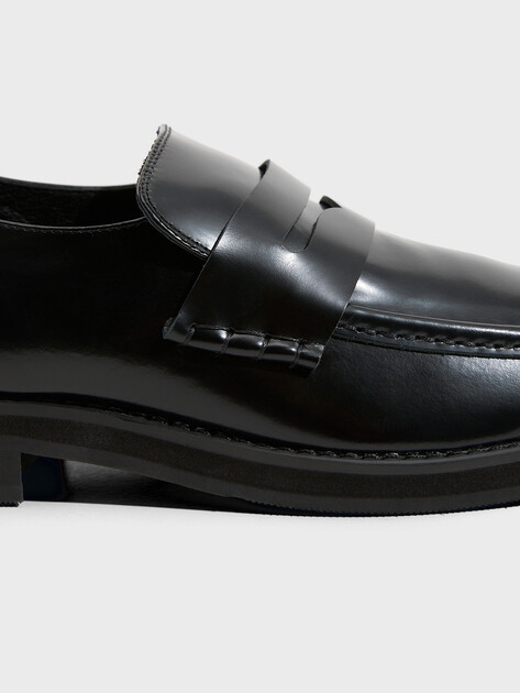 Мужские лоферы GUESS BART, Артикул FMTARTELE14, черный | 4694169. Ракурс 3 Мужские лоферы GUESS BART, Артикул FMTARTELE14, черный | 4694169. Ракурс 3