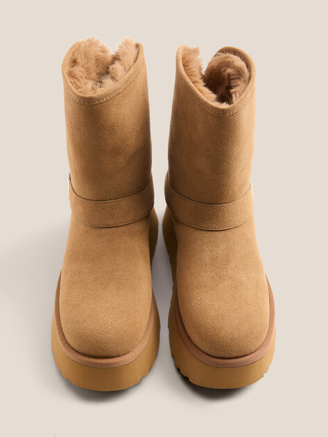 Женские угги GUESS DOLSAY, Артикул FLFDOLESU10, светло-коричневый | 4696469. Ракурс 4